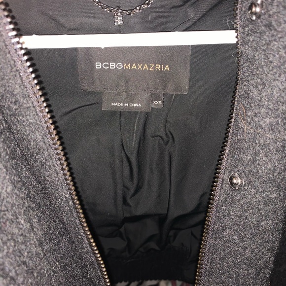 BCBGMAXAZRIA cropped XXS grey jacket. - Picture 4 of 4